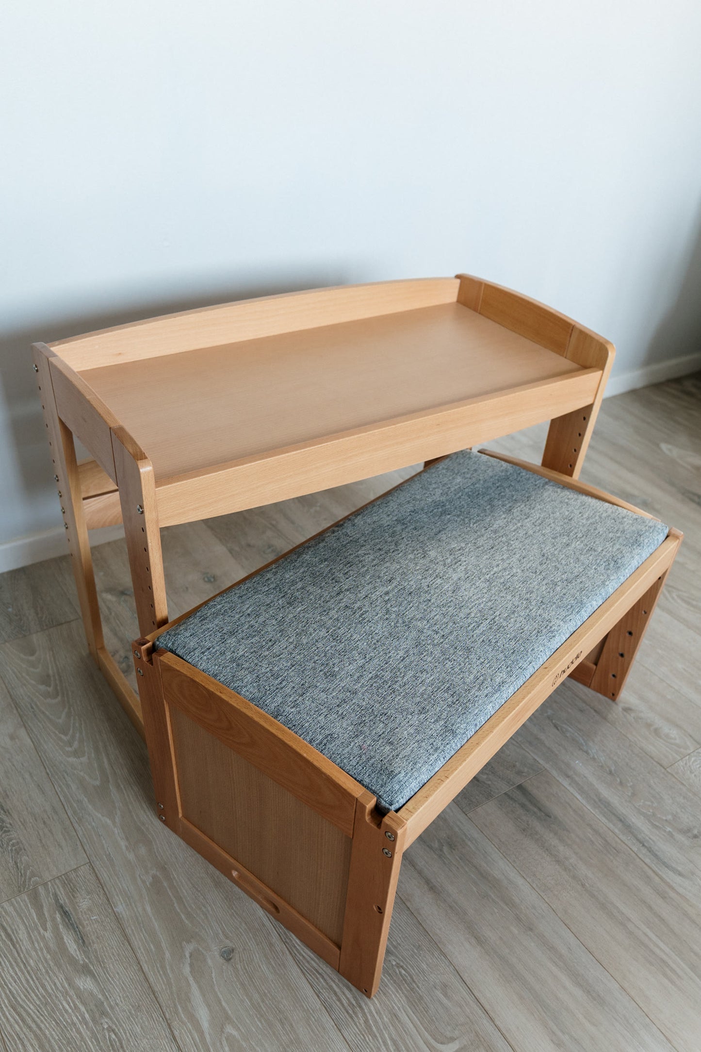 Huddle Mattress Cover For Desk & Bench Mode